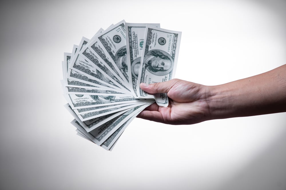 ganacia en dolares bienes raices