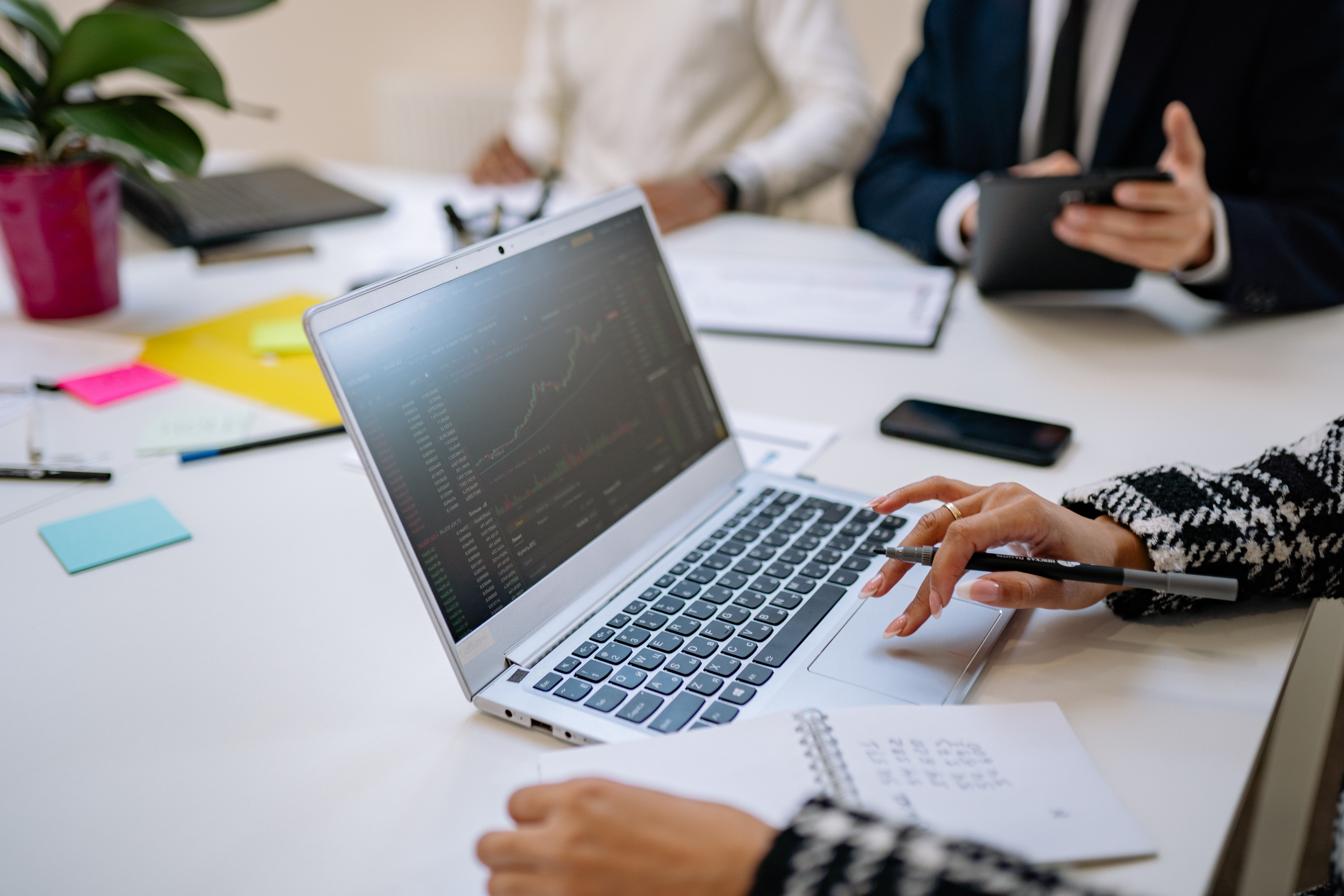 PRIMEROS AUXILIOS FINANCIEROS: ¿QUÉ HAGO SI INVERTÍ ANTES DE LA RECESIÓN?